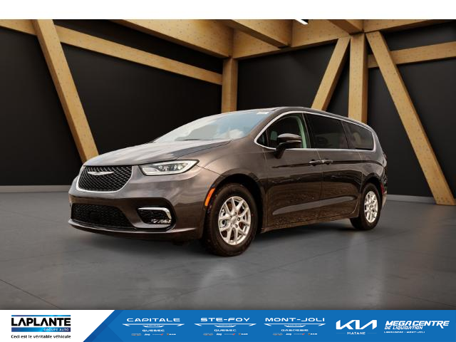 2023 Chrysler Pacifica Touring-L (Stk: P0268) in Québec - Image 1 of 19