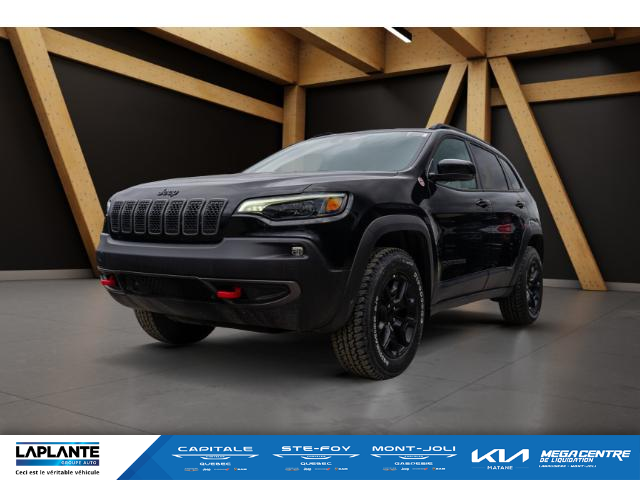 2023 Jeep Cherokee Trailhawk (Stk: P0132) in Québec - Image 1 of 18