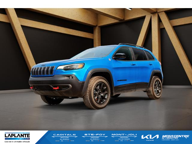 2023 Jeep Cherokee Trailhawk (Stk: P0131) in Québec - Image 1 of 18