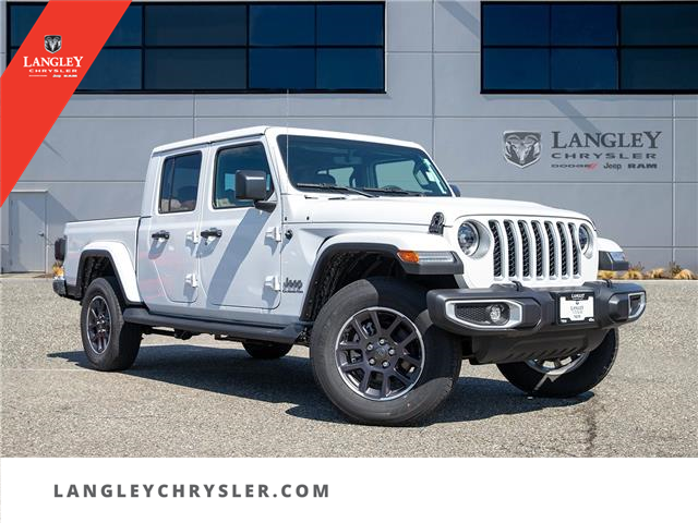 2023 Jeep Gladiator Overland (Stk: P527398) in Surrey - Image 1 of 19