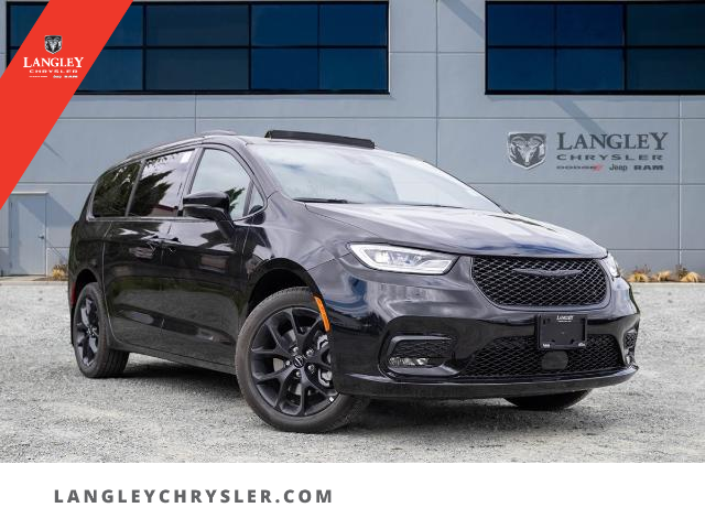 2023 Chrysler Pacifica Limited (Stk: P573297) in Surrey - Image 1 of 22