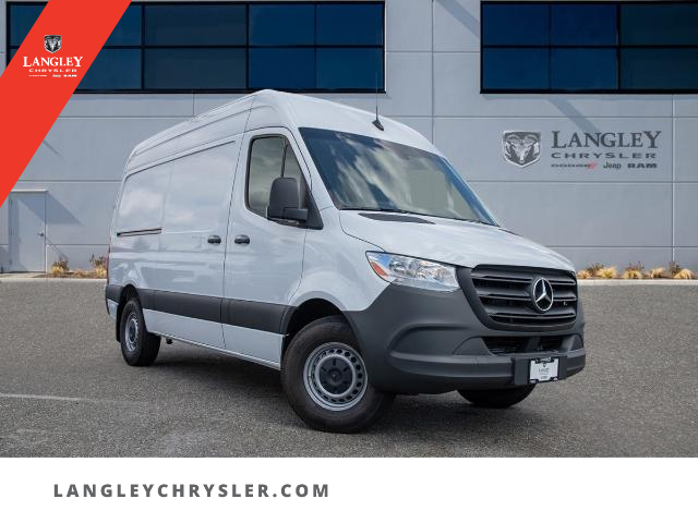 2022 Mercedes-Benz Sprinter 2500 Standard Roof I4 Diesel (Stk: LC1754) in Surrey - Image 1 of 17