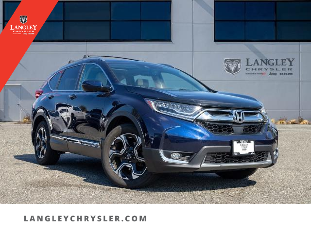 2017 Honda CR-V Touring (Stk: LC1796) in Surrey - Image 1 of 23