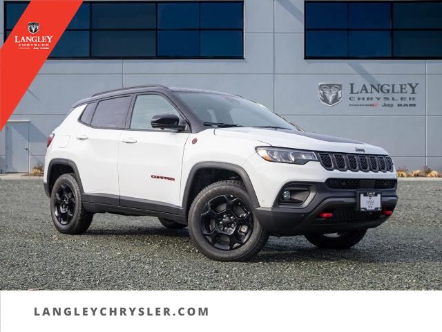 2024 Jeep Compass Trailhawk (Stk: R588813) in Surrey - Image 1 of 16