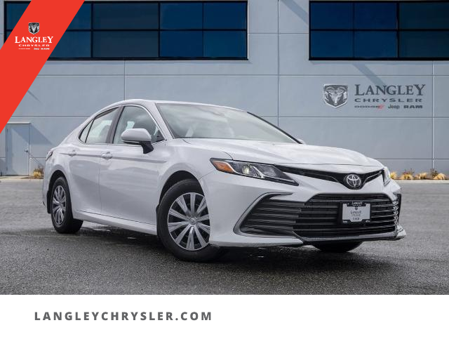 2022 Toyota Camry LE (Stk: LC2020) in Surrey - Image 1 of 22