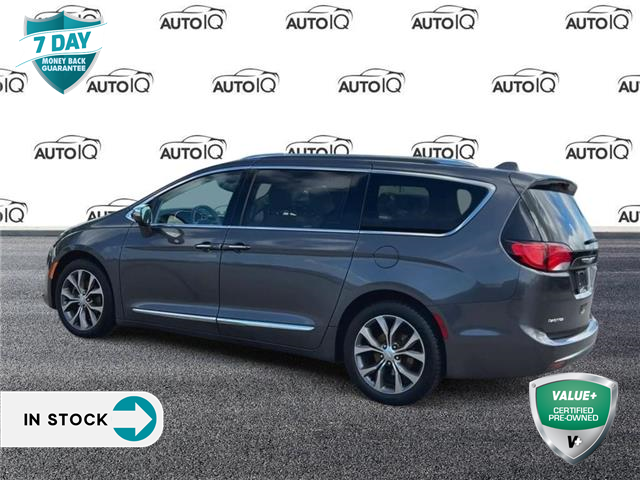 2017 Chrysler Pacifica Limited (Stk: Q264AA) in Grimsby - Image 1 of 22