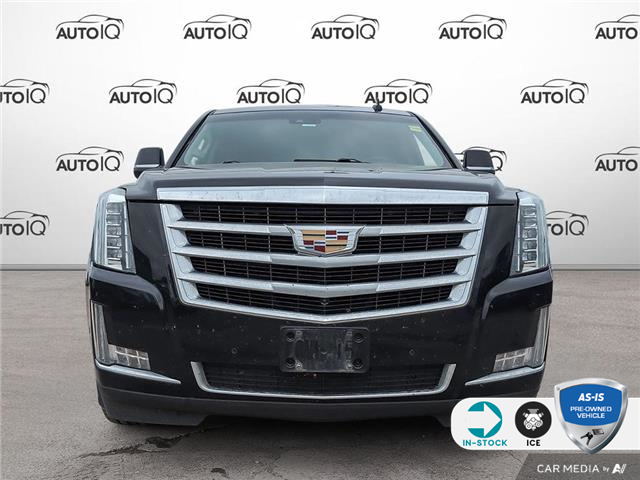2017 Cadillac Escalade Luxury (Stk: FH182AXZ) in Sault Ste. Marie - Image 2 of 24
