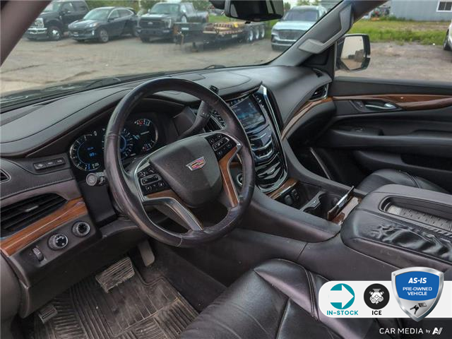 2017 Cadillac Escalade Luxury (Stk: FH182AXZ) in Sault Ste. Marie - Image 12 of 24