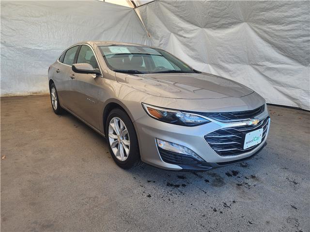 2022 Chevrolet Malibu LT (Stk: IU3546R) in Thunder Bay - Image 1 of 28