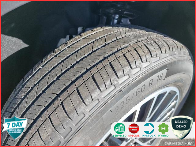 2025 Ford Escape PHEV (Stk: 250034) in Hamilton - Image 7 of 23