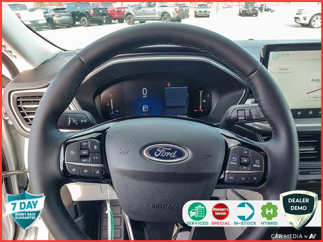 2025 Ford Escape PHEV (Stk: 250034) in Hamilton - Image 12 of 23