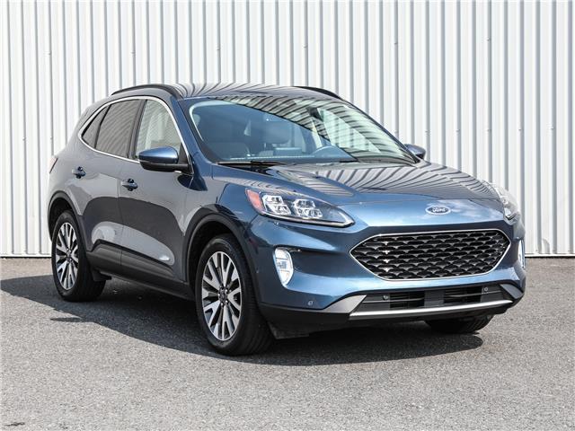 2020 Ford Escape Titanium (Stk: G23-264) in Granby - Image 1 of 32