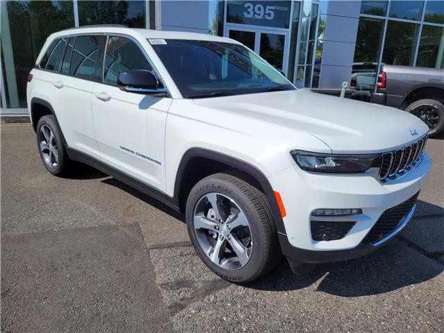 2023 Jeep Grand Cherokee 4xe Base (Stk: B23-118) in Cowansville - Image 1 of 32