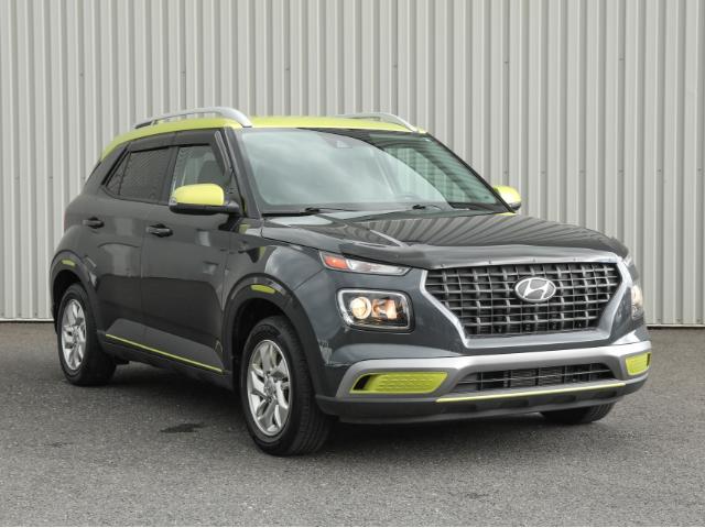2021 Hyundai Venue Preferred (Stk: B24-35A) in Cowansville - Image 1 of 30