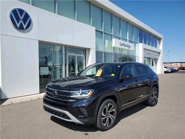 2023 Volkswagen Atlas Cross Sport 3.6 FSI Highline (Stk: 23101) in Lethbridge - Image 1 of 36