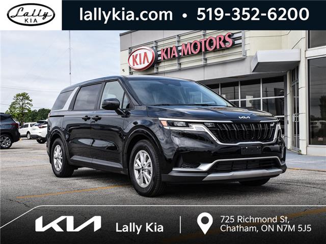 2023 Kia Carnival LX (Stk: K4785) in Chatham - Image 1 of 28