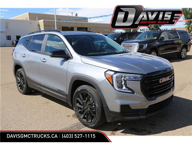 2024 GMC Terrain SLE (Stk: 206559) in Medicine Hat - Image 1 of 20