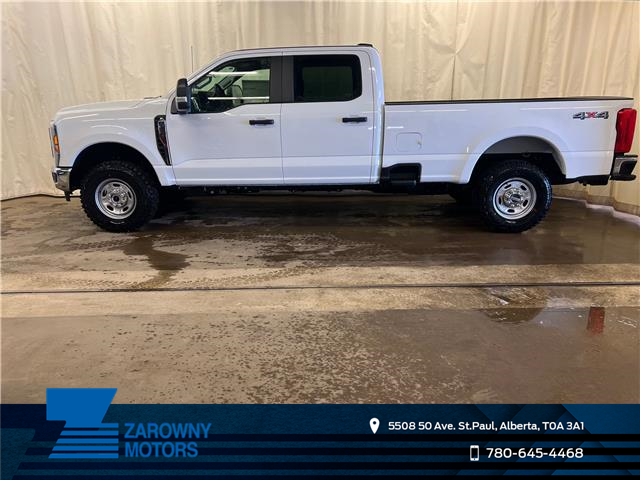 2025 Ford F-350 XL (Stk: 25LT53) in St.Paul - Image 1 of 10