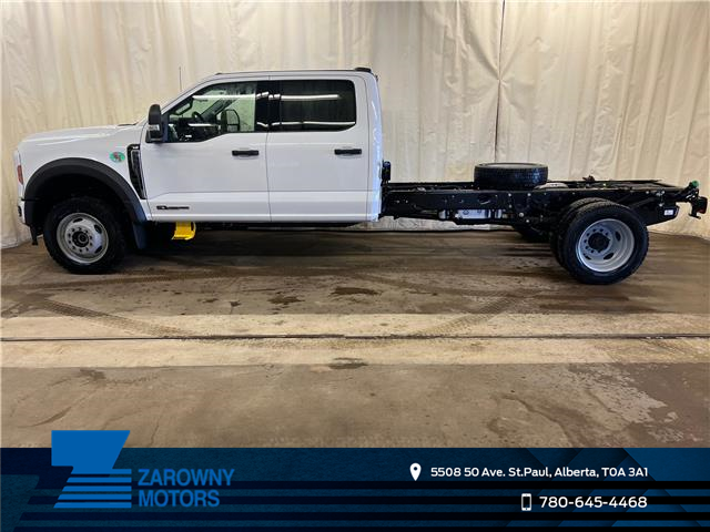2026 Ford F-550 Chassis XLT (Stk: 26LT57) in St.Paul - Image 1 of 8