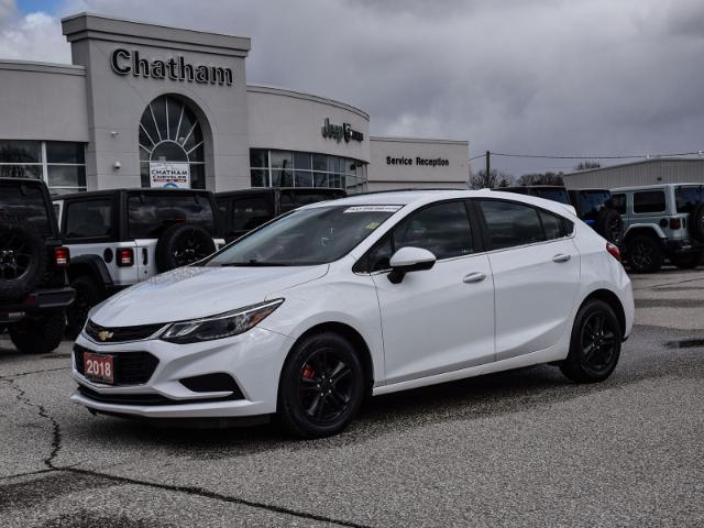 2018 Chevrolet Cruze LT Auto (Stk: N06017A) in Chatham - Image 1 of 26