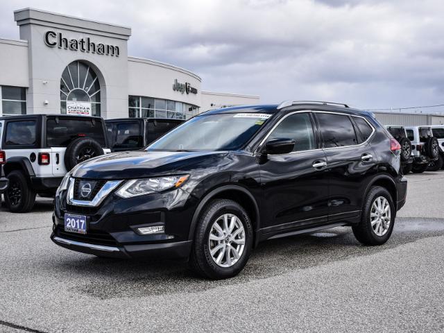 2017 Nissan Rogue S (Stk: U05274A) in Chatham - Image 1 of 28