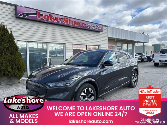 2022 Ford Mustang Mach-E Premium (Stk: MW00367) in Tilbury - Image 1 of 25