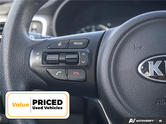2016 Kia Sorento 2.4L LX (Stk: T4314A) in Brantford - Image 18 of 27