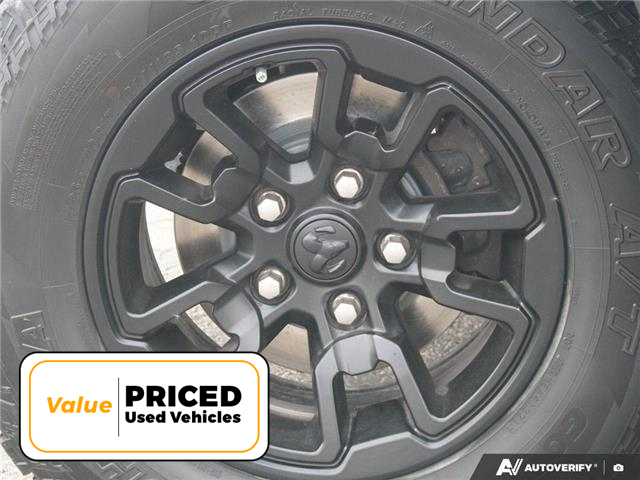 2021 RAM 1500 Classic SLT (Stk: T4400A) in Brantford - Image 6 of 27