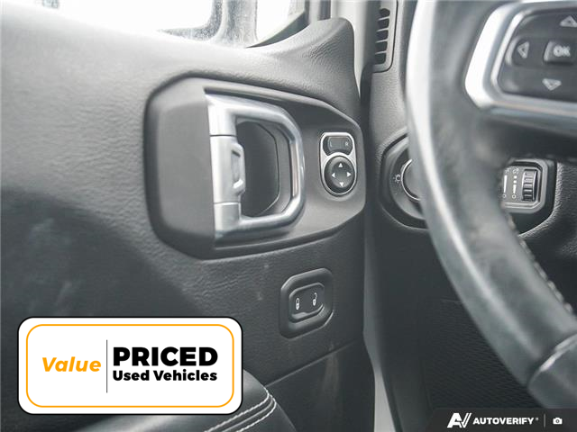 2020 Jeep Wrangler Unlimited Sahara (Stk: 91718) in Brantford - Image 17 of 27
