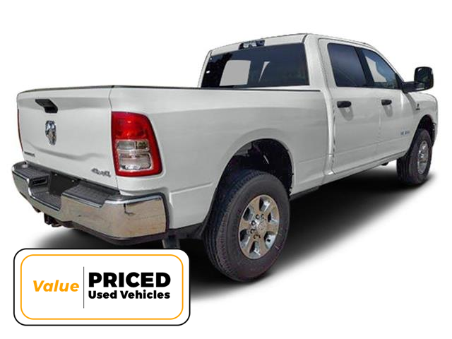 2024 RAM 3500 Big Horn (Stk: P4423) in Welland - Image 3 of 3