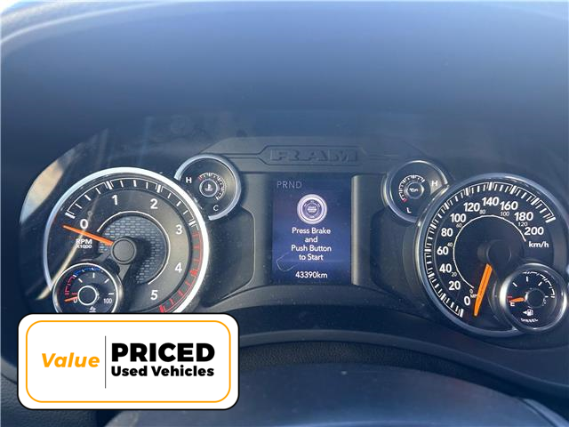 2022 RAM 2500 Tradesman (Stk: T2001A) in Welland - Image 4 of 7 2022 RAM 2500 Tradesman (Stk: T2001A) in Welland - Image 4 of 7