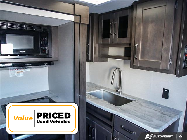 2023 Toyota TRANSCEND  (Stk: 91729) in Brantford - Image 12 of 23