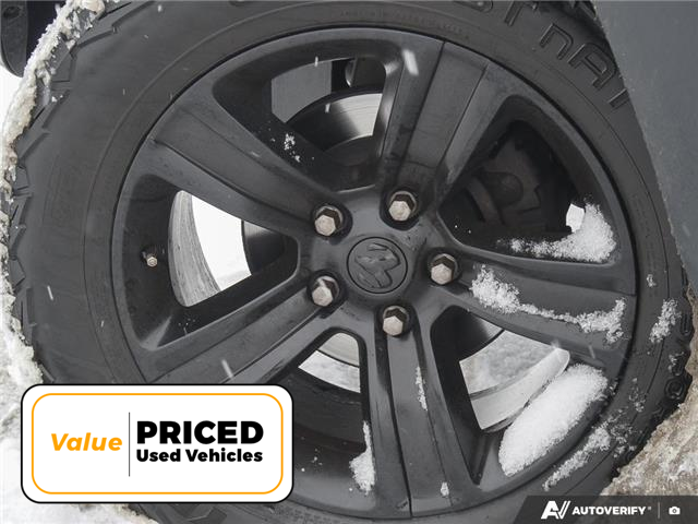 2021 RAM 1500 Classic SLT (Stk: T4221A) in Brantford - Image 6 of 26