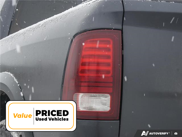 2021 RAM 1500 Classic SLT (Stk: T4221A) in Brantford - Image 12 of 26