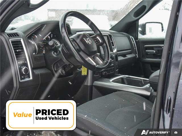 2021 RAM 1500 Classic SLT (Stk: T4221A) in Brantford - Image 13 of 26