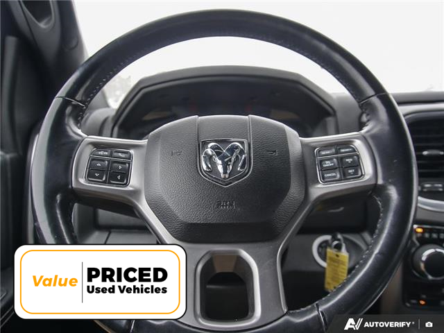 2021 RAM 1500 Classic SLT (Stk: T4221A) in Brantford - Image 14 of 26