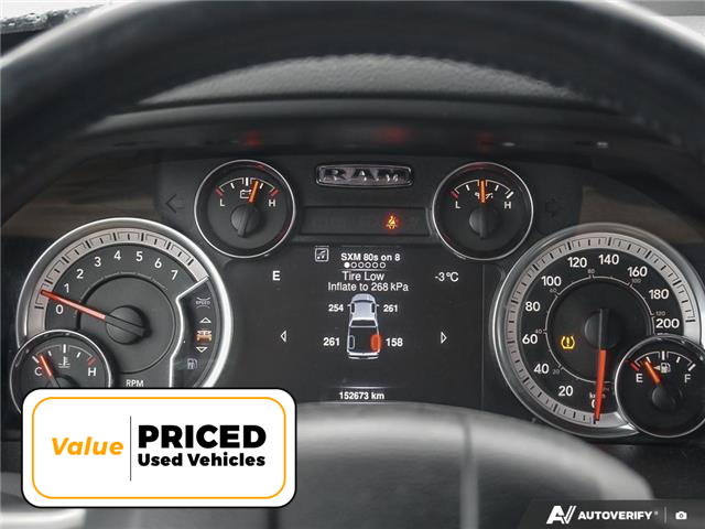 2021 RAM 1500 Classic SLT (Stk: T4221A) in Brantford - Image 15 of 26