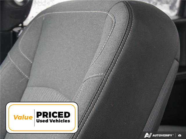 2021 RAM 1500 Classic SLT (Stk: T4221A) in Brantford - Image 23 of 26