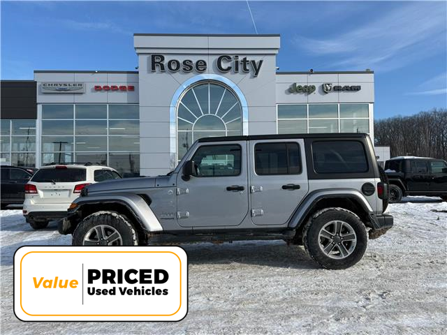 2020 Jeep Wrangler Unlimited Sahara (Stk: S2235A) in Welland - Image 1 of 14
