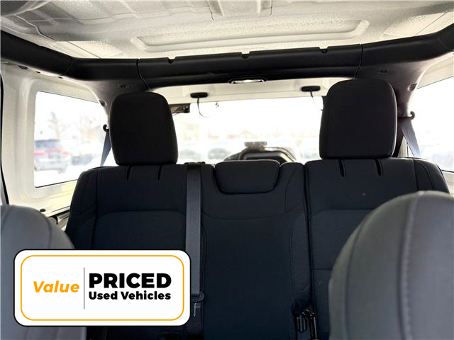 2020 Jeep Wrangler Unlimited Sahara (Stk: S2235A) in Welland - Image 12 of 14