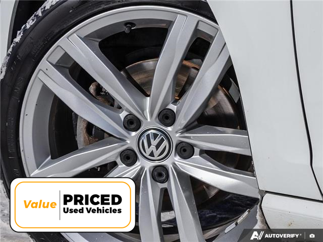 2017 Volkswagen Golf  (Stk: P4427A) in Welland - Image 6 of 27