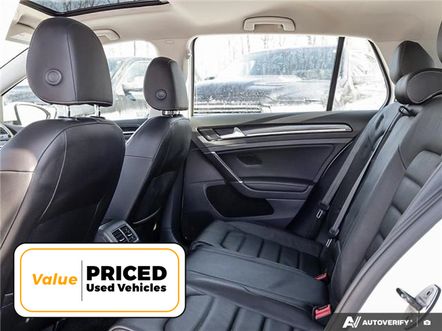 2017 Volkswagen Golf  (Stk: P4427A) in Welland - Image 24 of 27