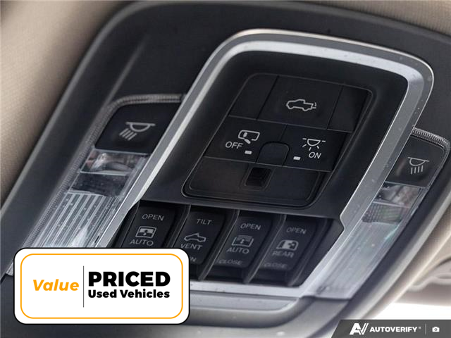 2019 RAM 1500 Laramie (Stk: T2027B) in Welland - Image 22 of 27