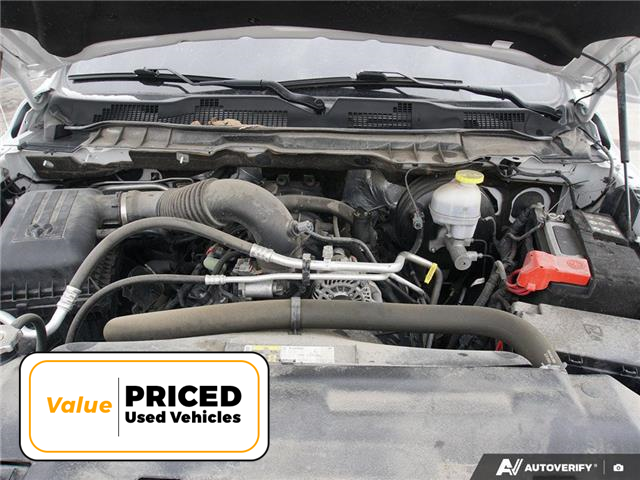 2022 RAM 1500 Classic SLT (Stk: J5439A) in Brantford - Image 8 of 26