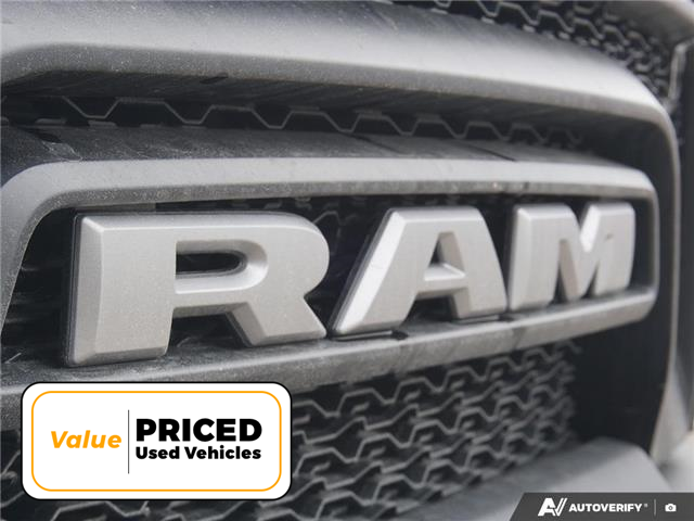 2022 RAM 1500 Classic SLT (Stk: J5439A) in Brantford - Image 9 of 26