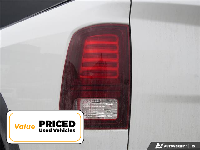 2022 RAM 1500 Classic SLT (Stk: J5439A) in Brantford - Image 12 of 26