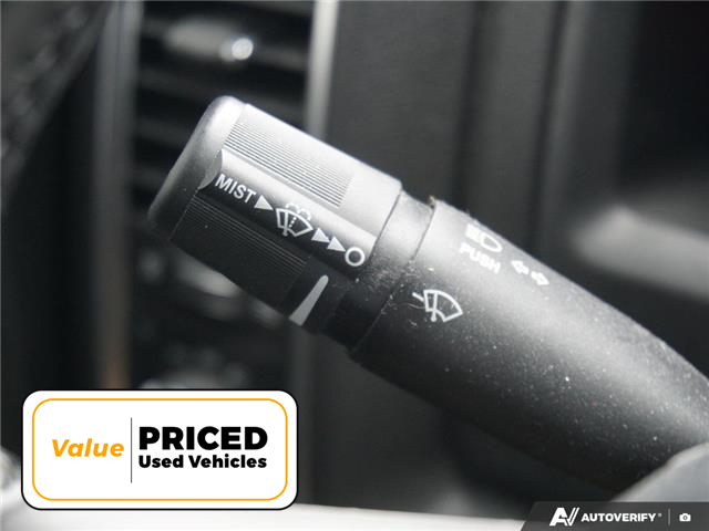 2022 RAM 1500 Classic SLT (Stk: J5439A) in Brantford - Image 17 of 26