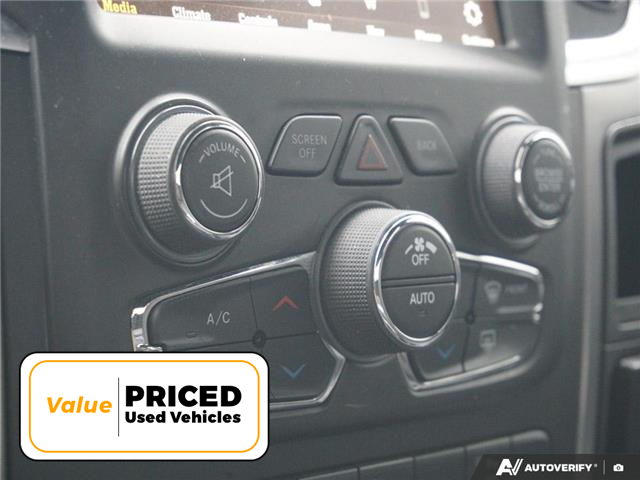 2022 RAM 1500 Classic SLT (Stk: J5439A) in Brantford - Image 23 of 26