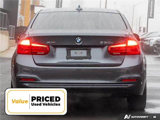 2018 BMW 330i xDrive (Stk: S4021B) in Hamilton - Image 5 of 29