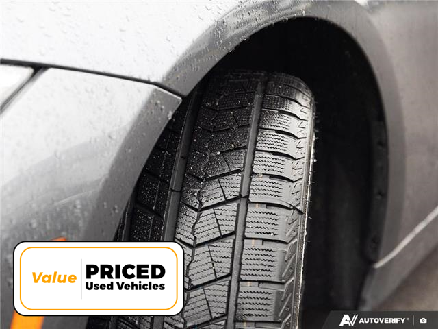 2018 BMW 330i xDrive (Stk: S4021B) in Hamilton - Image 7 of 29